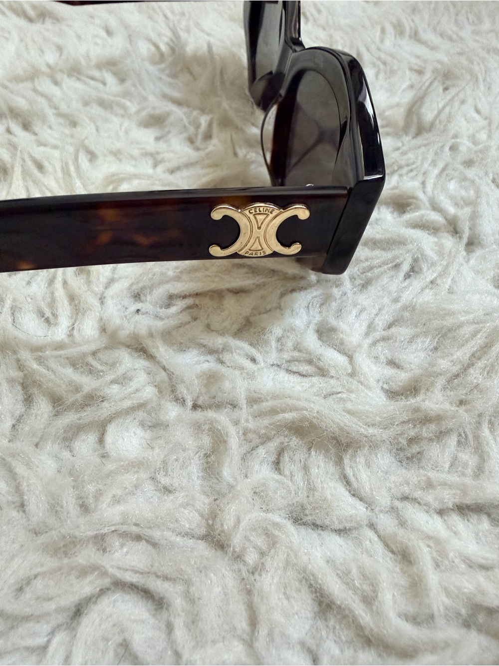 Celine Tortoise Triomphe Cat Eye Sunglasses - CL40238U - Picture 4 of 12